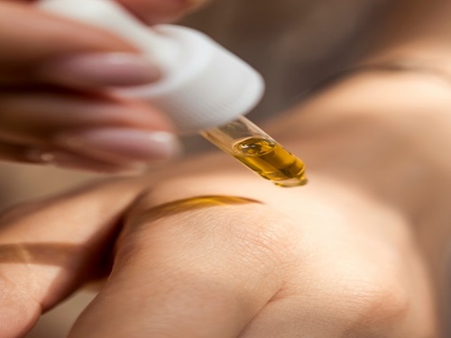 Ceramide AP: Dvojitý poklad pre starostlivosť o pleť a lieky
